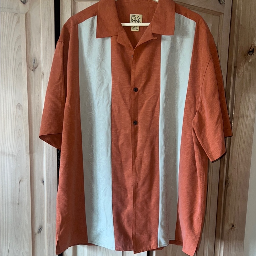 Jos. A. Bank 100% silk Casual Button Down Shirt XL - Picture 3 of 6